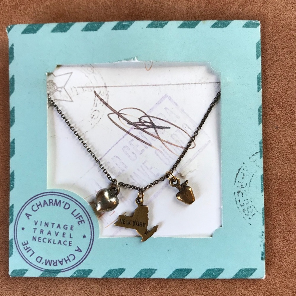 Vintage Travel Necklace - New York